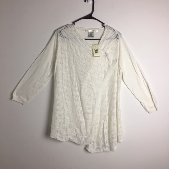 Max Studio Shrug White Size Large - Picture 4 of 16